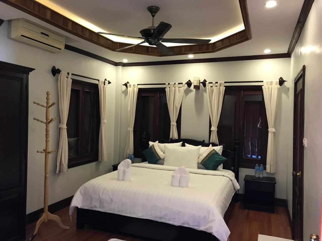 Villa Meuang Lao Луанґпхабанґ Екстер'єр фото