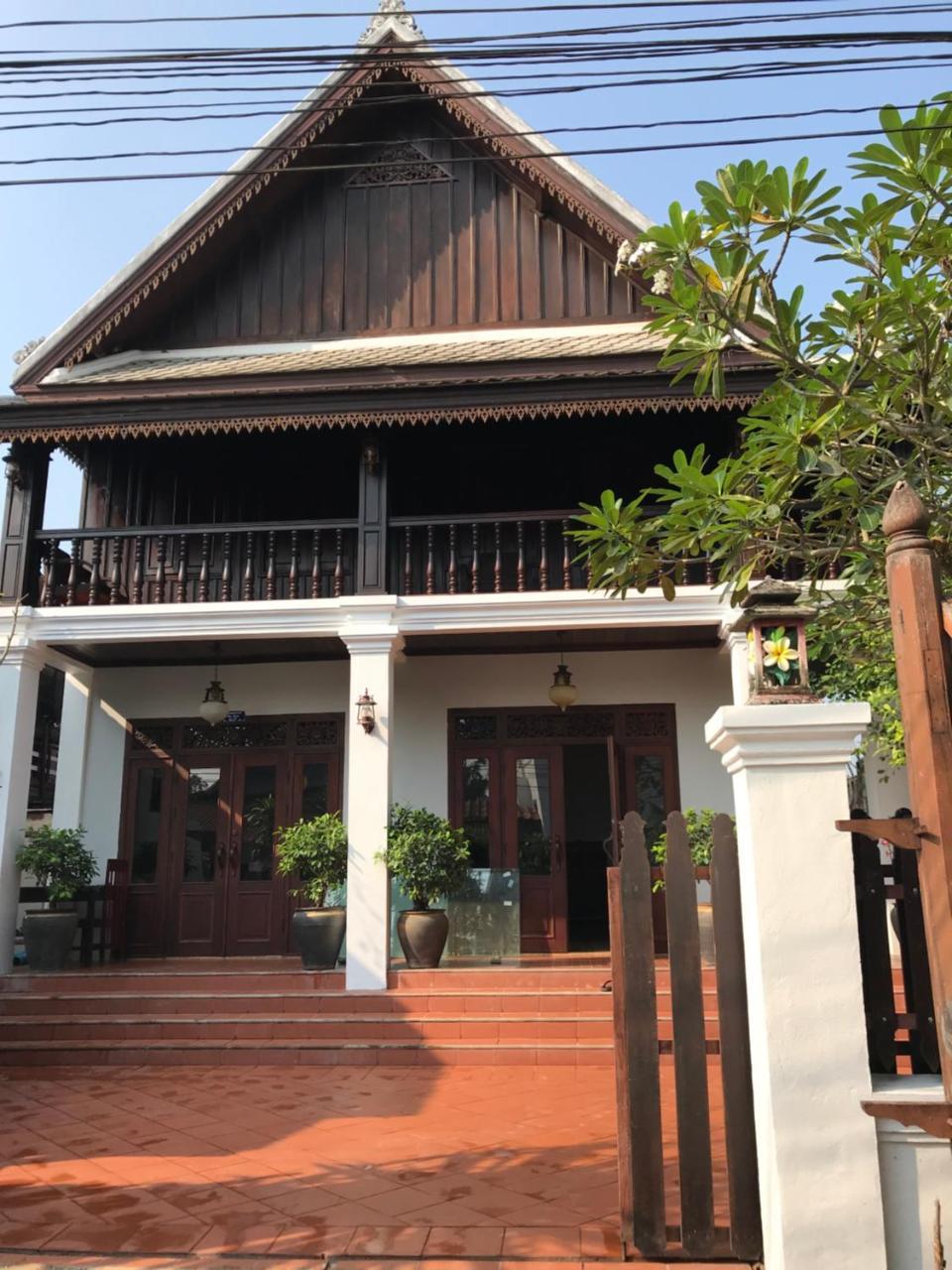 Villa Meuang Lao Луанґпхабанґ Екстер'єр фото